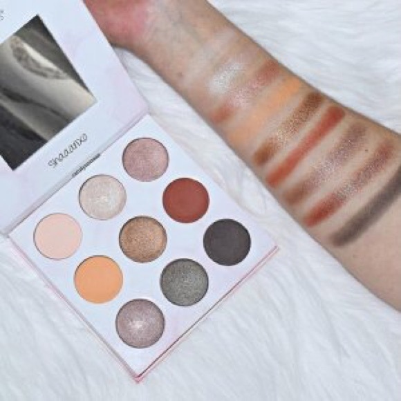 Bh cosmetics shaaanxo eyeshadow & lipstick palette - Picture 2 of 4